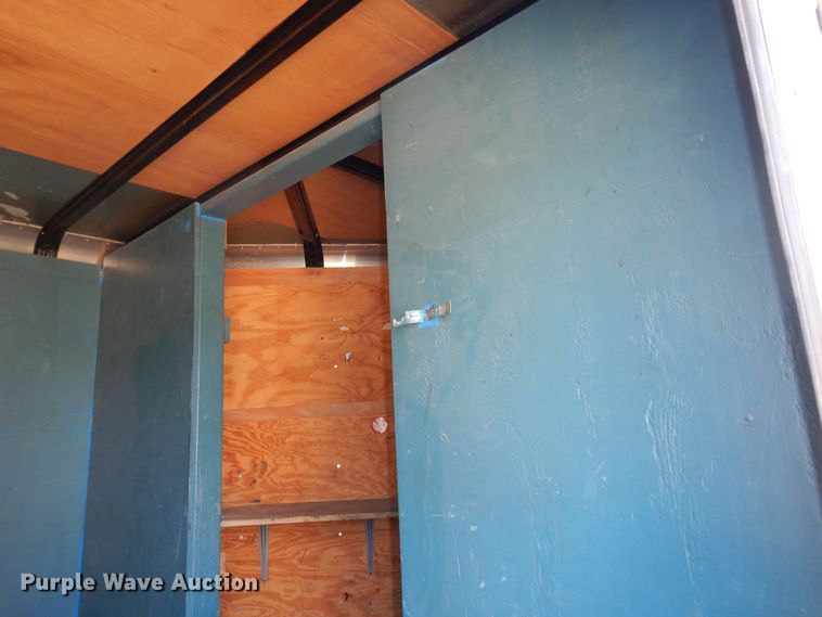 image for item DK7623 2001 Pace American VC8520TA2  enclosed cargo trailer