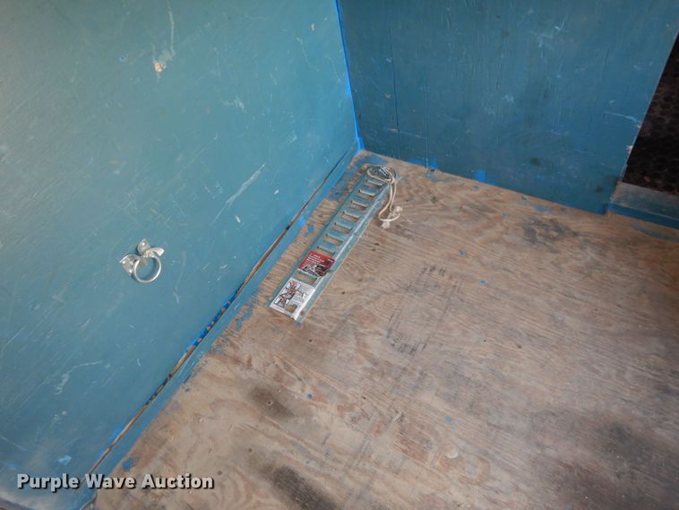 image for item DK7623 2001 Pace American VC8520TA2  enclosed cargo trailer