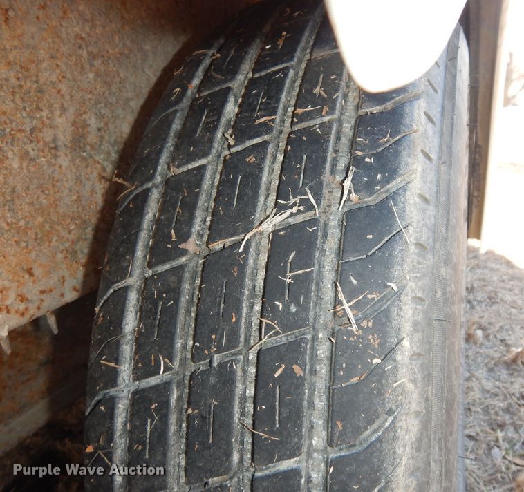 image for item DK7623 2001 Pace American VC8520TA2  enclosed cargo trailer