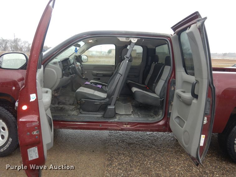 image for item DK7738 2007  Chevrolet Silverado 1500  Ext. Cab pickup truck