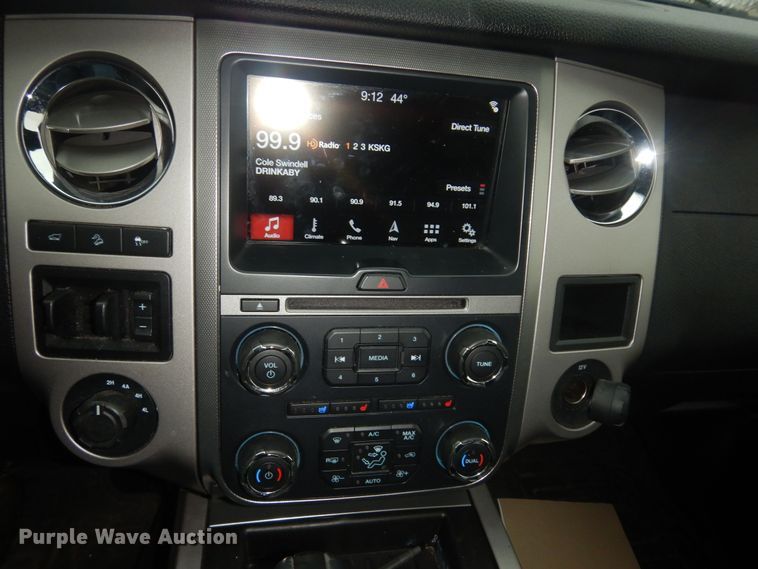 image for item DK7740 2017 Ford Expedition EL XLT  SUV