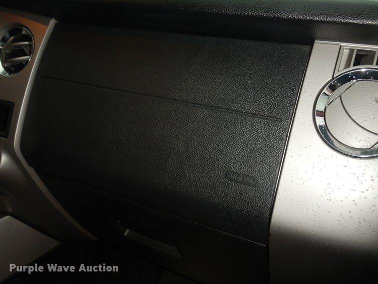 image for item DK7740 2017 Ford Expedition EL XLT  SUV