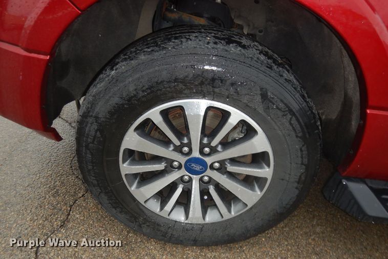 image for item DK7740 2017 Ford Expedition EL XLT  SUV