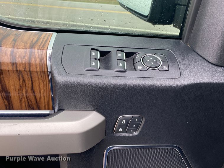 image for item DL7072 2019 Ford F150  SuperCrew pickup truck