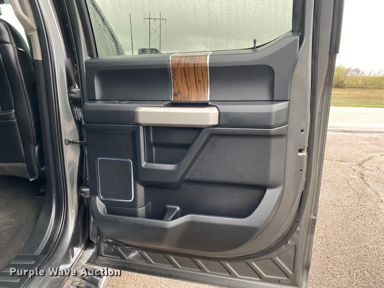 image for item DL7072 2019 Ford F150  SuperCrew pickup truck