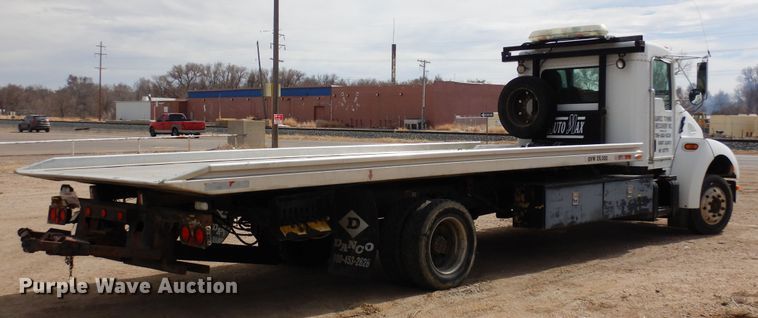 image for item DN6319 2003 Kenworth T300  rollback truck