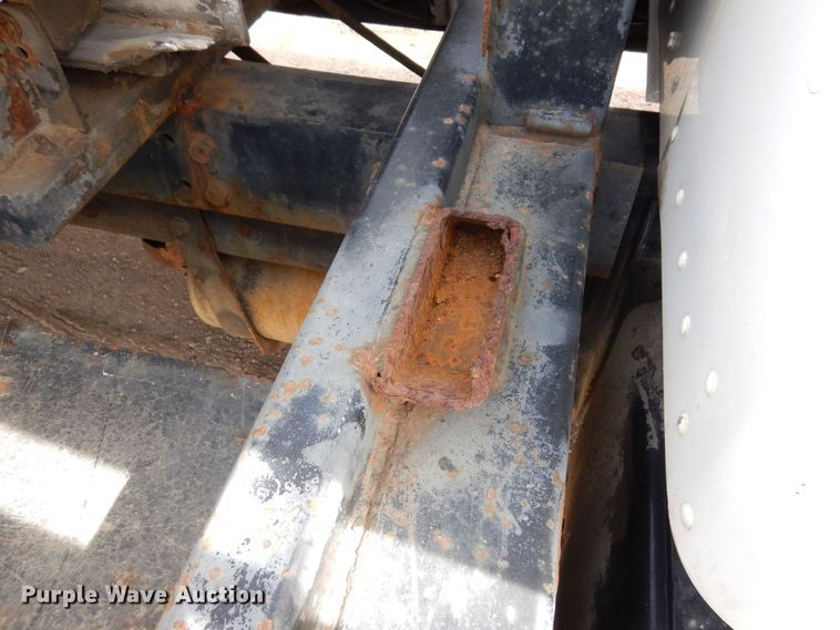 image for item DN6319 2003 Kenworth T300  rollback truck