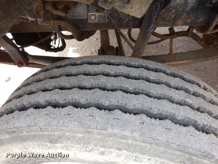 image for item DN6319 2003 Kenworth T300  rollback truck