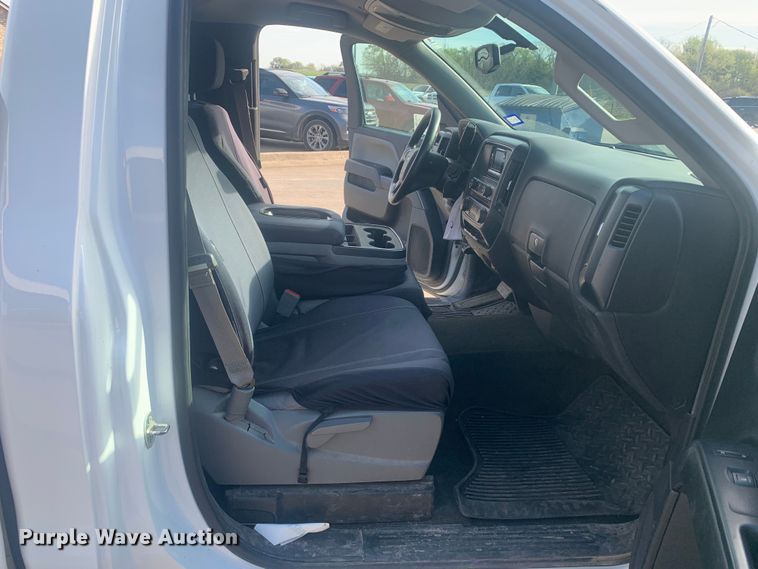 image for item DO1920 2015 Chevrolet Silverado 1500  pickup truck