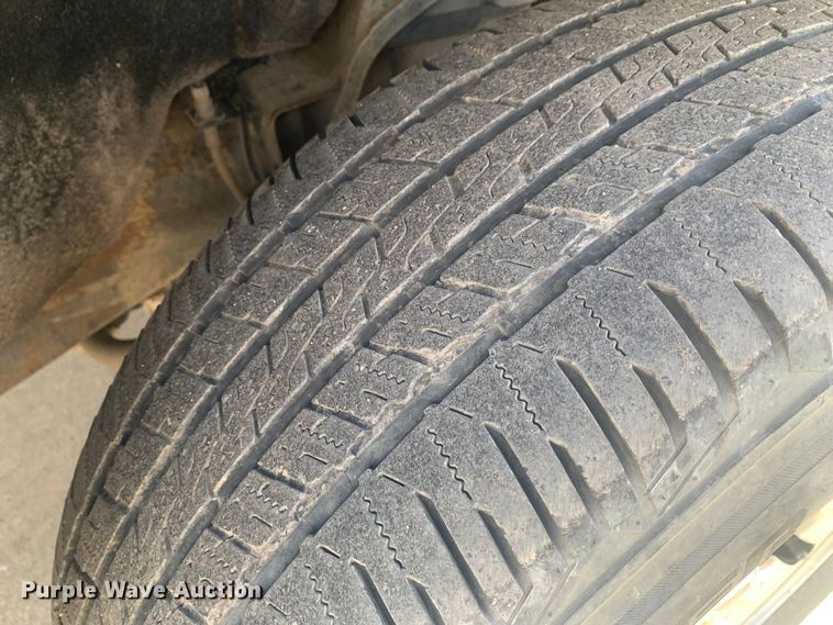 image for item DO1920 2015 Chevrolet Silverado 1500  pickup truck