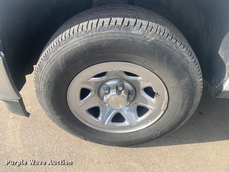 image for item DO1920 2015 Chevrolet Silverado 1500  pickup truck