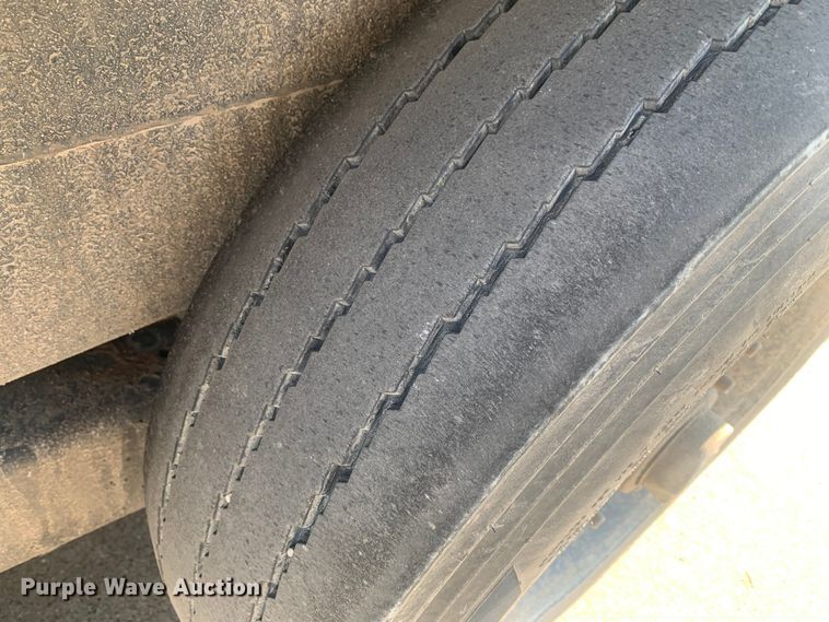 image for item DO1921 2019 Belshe BF9T  equipment trailer