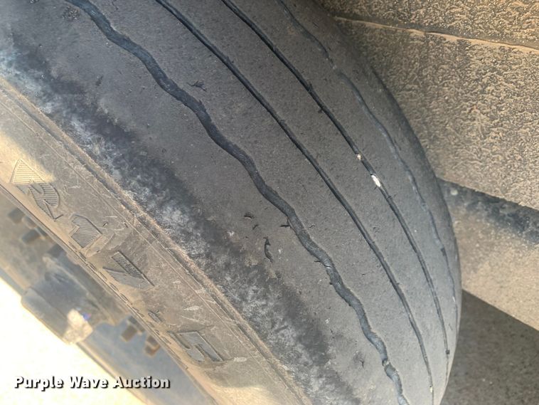 image for item DO1921 2019 Belshe BF9T  equipment trailer