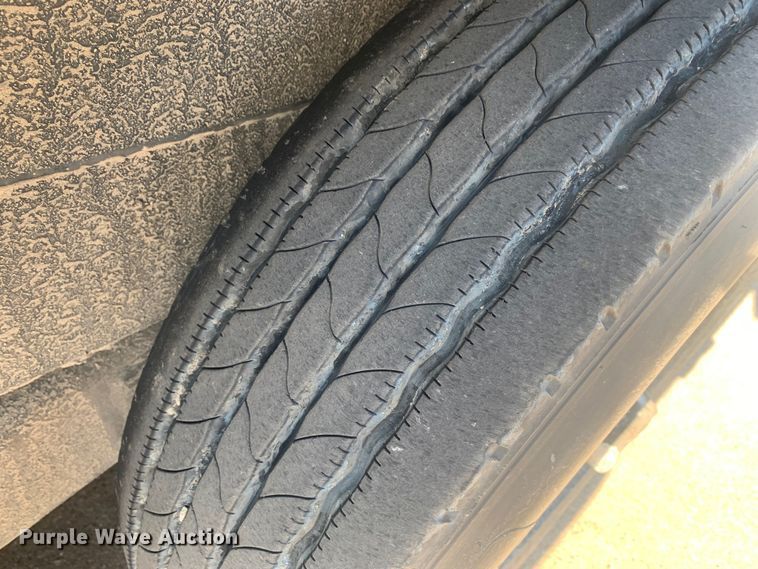 image for item DO1921 2019 Belshe BF9T  equipment trailer