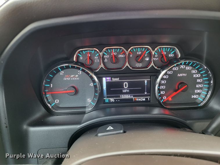 image for item DO3593 2015 Chevrolet Silverado 2500HD  Crew Cab pickup truck