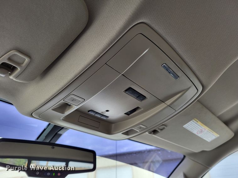 image for item DO3593 2015 Chevrolet Silverado 2500HD  Crew Cab pickup truck