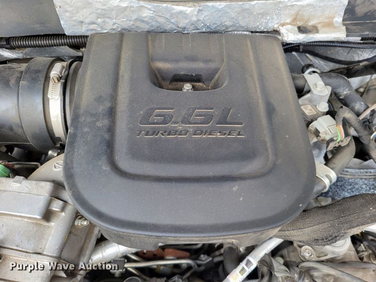 image for item DO3593 2015 Chevrolet Silverado 2500HD  Crew Cab pickup truck