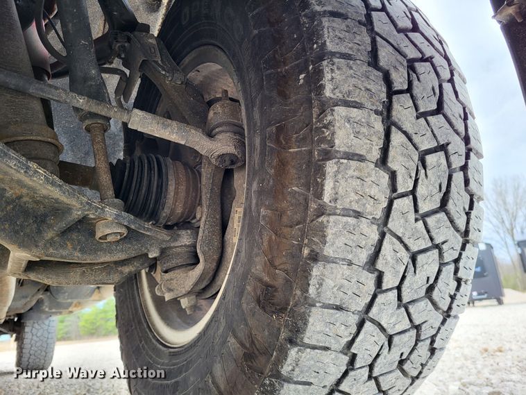 image for item DO3593 2015 Chevrolet Silverado 2500HD  Crew Cab pickup truck