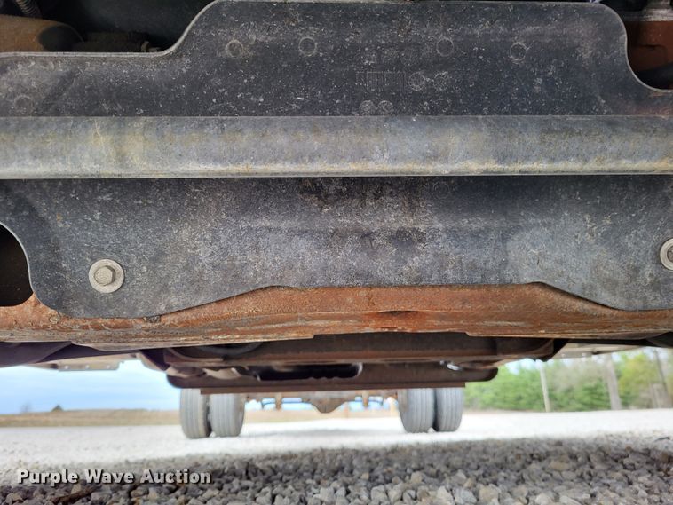 image for item DO3594 2015 Chevrolet Express G4500  van cab and chassis