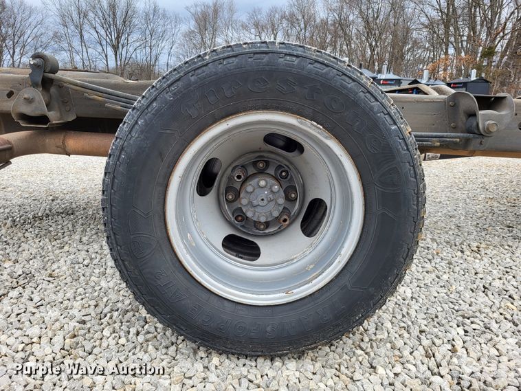 image for item DO3594 2015 Chevrolet Express G4500  van cab and chassis