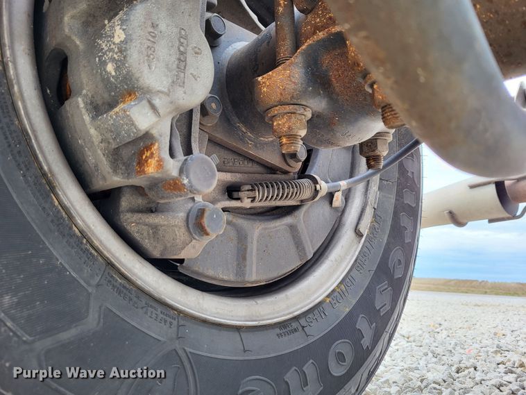 image for item DO3594 2015 Chevrolet Express G4500  van cab and chassis