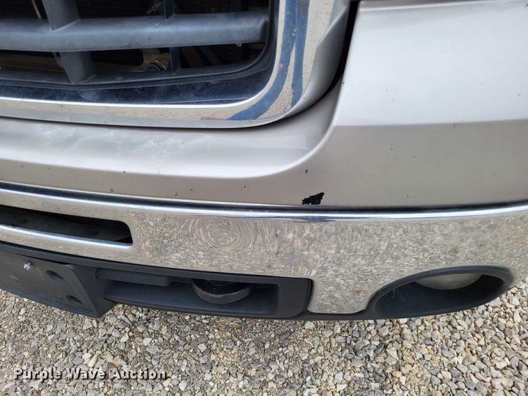 image for item DO3596 2008 GMC Sierra 3500HD  Crew Cab pickup truck