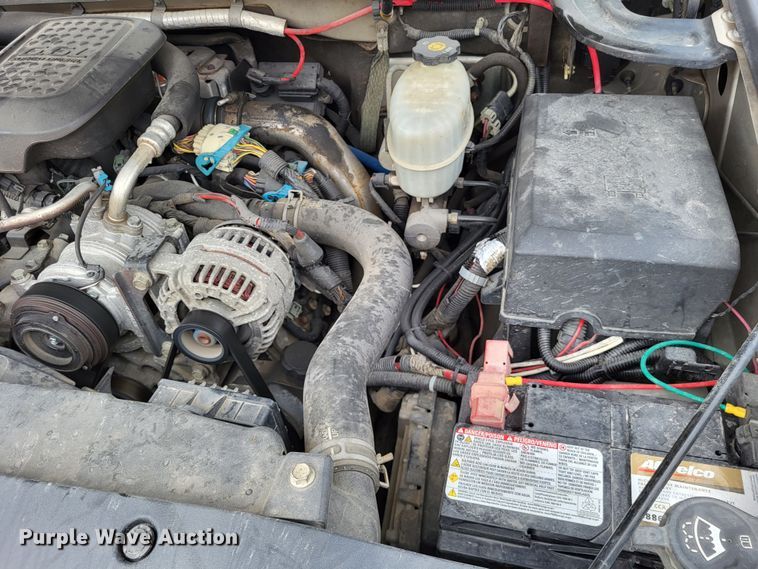 image for item DO3596 2008 GMC Sierra 3500HD  Crew Cab pickup truck