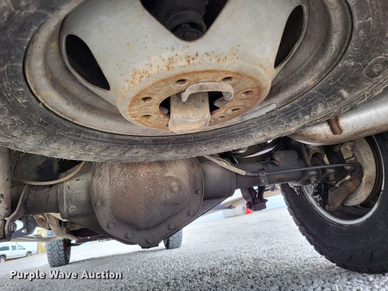 image for item DO3596 2008 GMC Sierra 3500HD  Crew Cab pickup truck