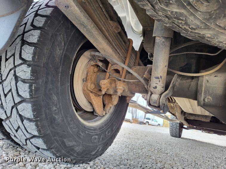 image for item DO3596 2008 GMC Sierra 3500HD  Crew Cab pickup truck