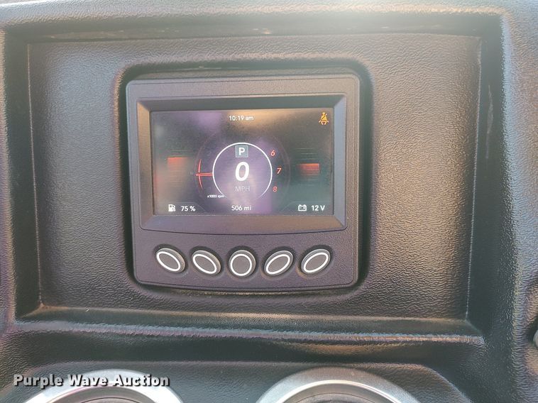 image for item DO3831 2018 Mahindra Retriever  utility vehicle