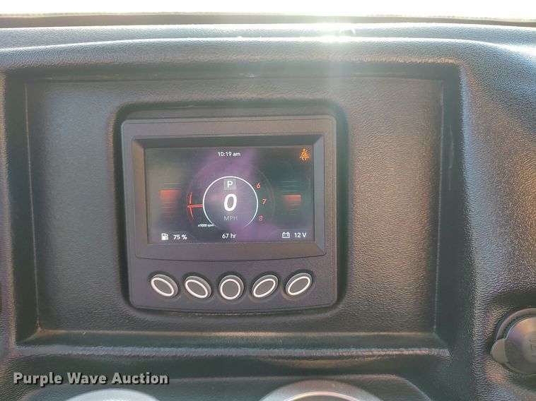 image for item DO3831 2018 Mahindra Retriever  utility vehicle