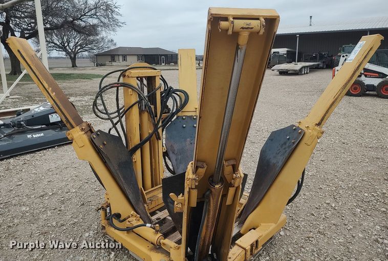 image for item DO3836 Tree spade