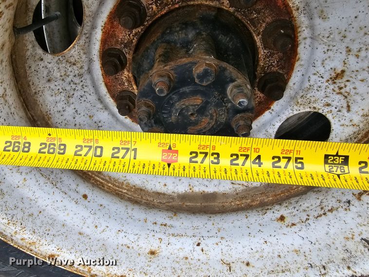 image for item DO4207 2012 International DuraStar 4300  truck cab and chassis