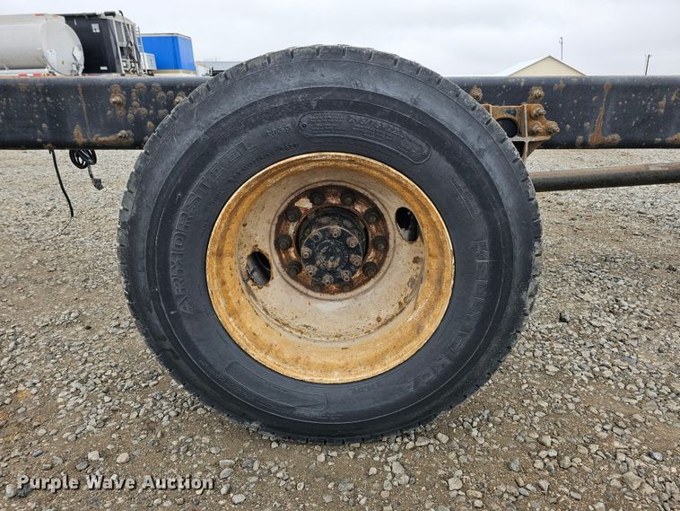 image for item DO4207 2012 International DuraStar 4300  truck cab and chassis