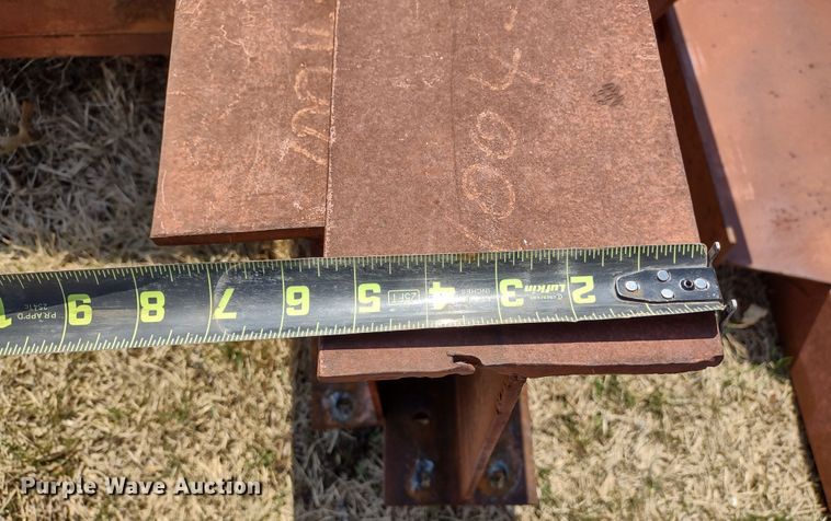 image for item DQ1588 I-beams