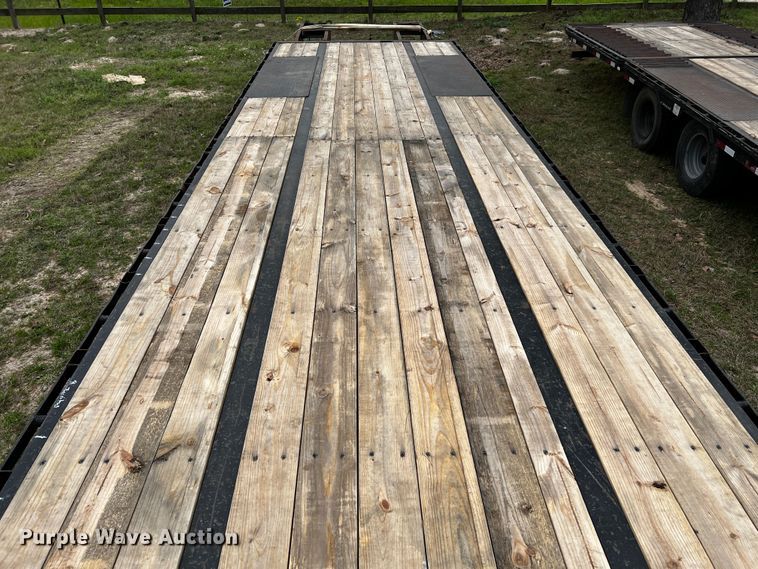 image for item DQ1988 2015 Big Tex  equipment trailer