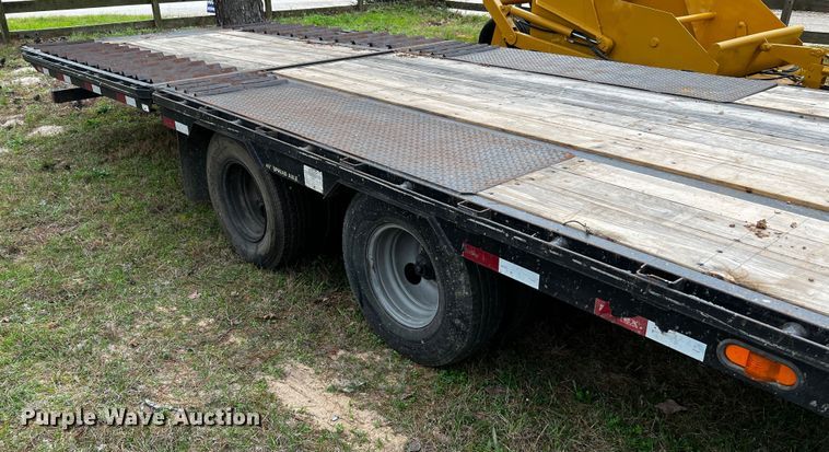 image for item DQ1989 2017 Big Tex  equipment trailer