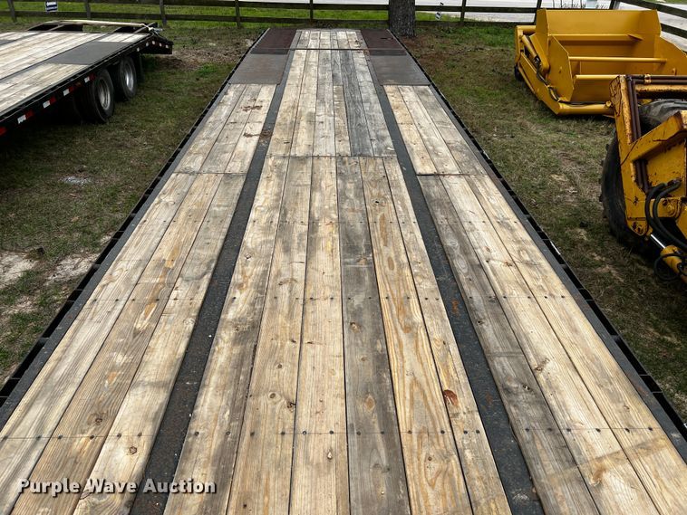 image for item DQ1989 2017 Big Tex  equipment trailer