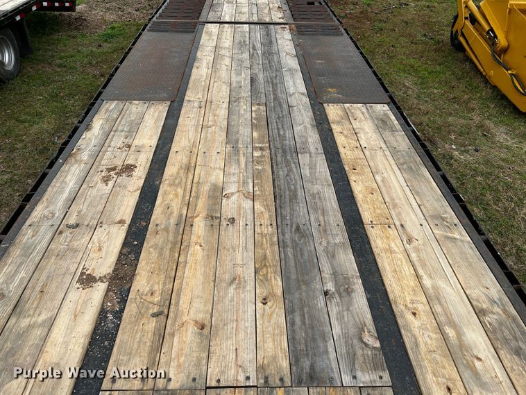 image for item DQ1989 2017 Big Tex  equipment trailer