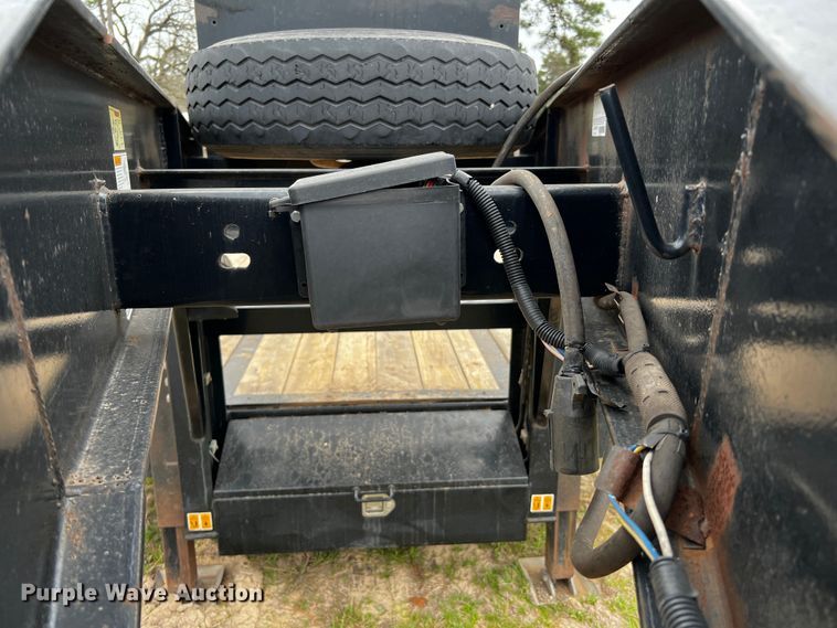 image for item DQ1989 2017 Big Tex  equipment trailer