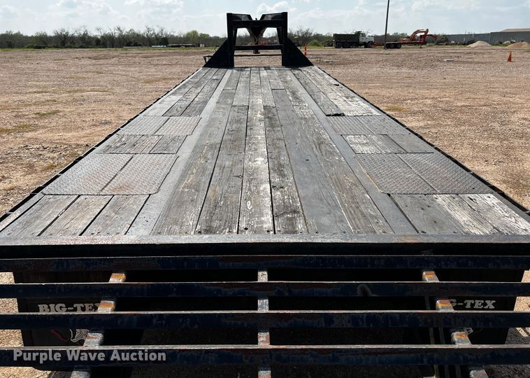 image for item DQ2005 2012 Big Tex 22GN-25BK+5  equipment trailer