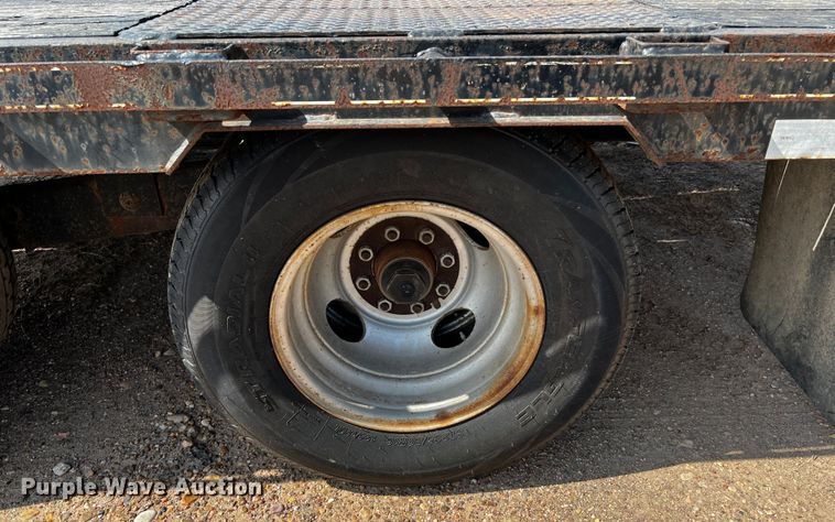 image for item DQ2005 2012 Big Tex 22GN-25BK+5  equipment trailer