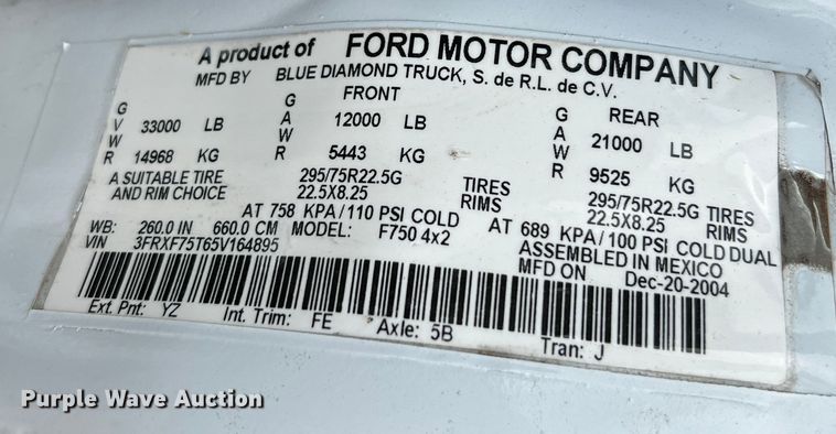 image for item DQ2006 2005 Ford F750 Super Duty XL  flatbed truck