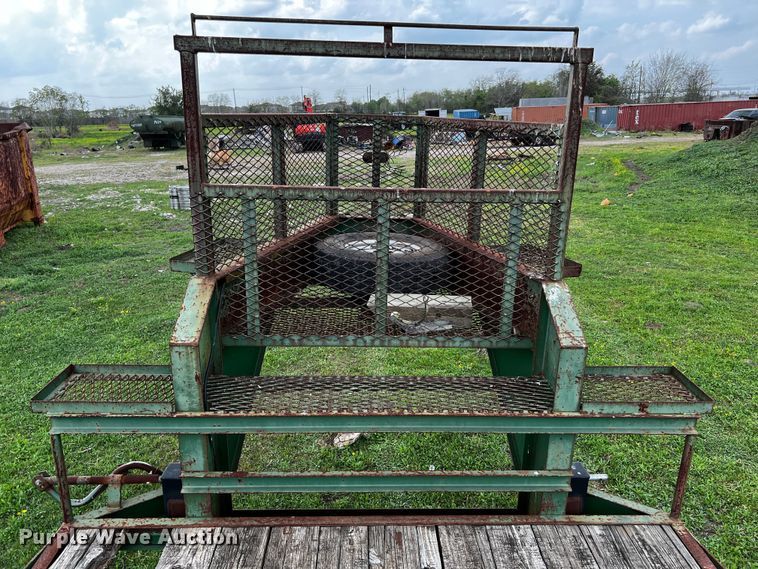 image for item DQ2009 2007 Trailmaster  equipment trailer