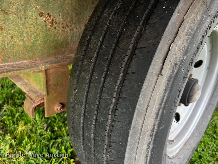 image for item DQ2009 2007 Trailmaster  equipment trailer