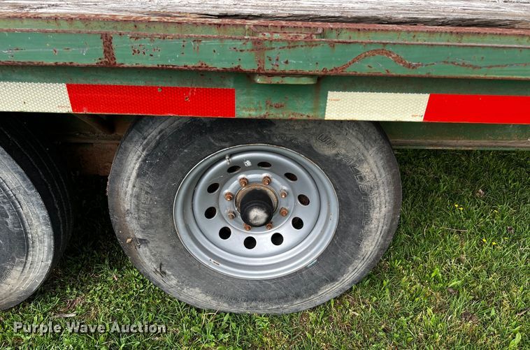 image for item DQ2009 2007 Trailmaster  equipment trailer