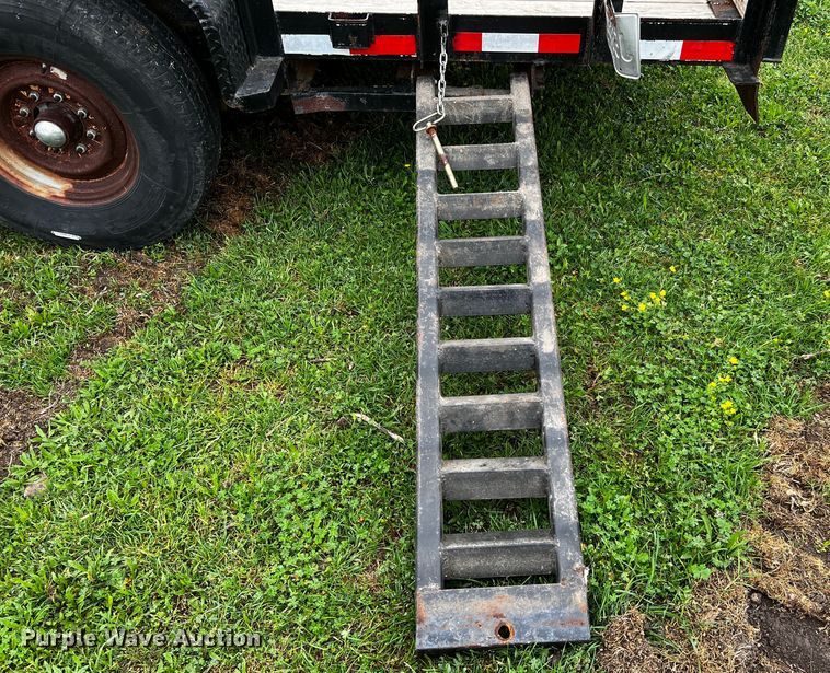 image for item DQ2010 2007 Norris Trailer Mfg  equipment trailer