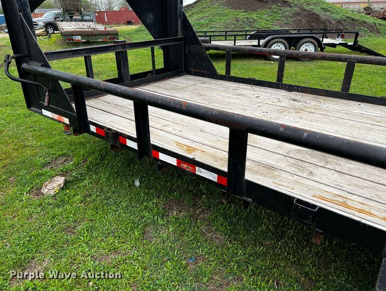 image for item DQ2010 2007 Norris Trailer Mfg  equipment trailer