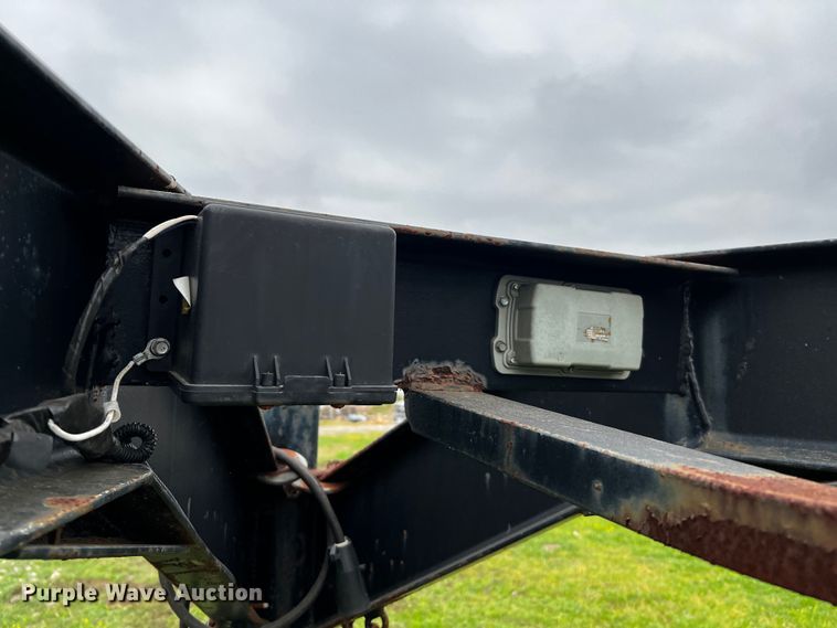 image for item DQ2010 2007 Norris Trailer Mfg  equipment trailer