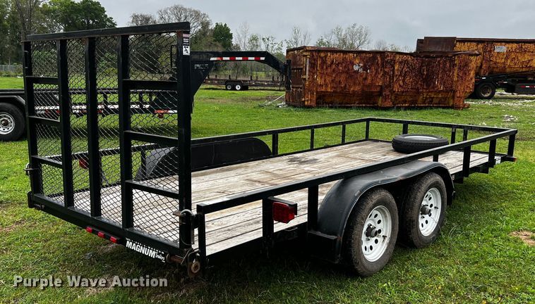 image for item DQ2011 2017 Top Hat  utility trailer